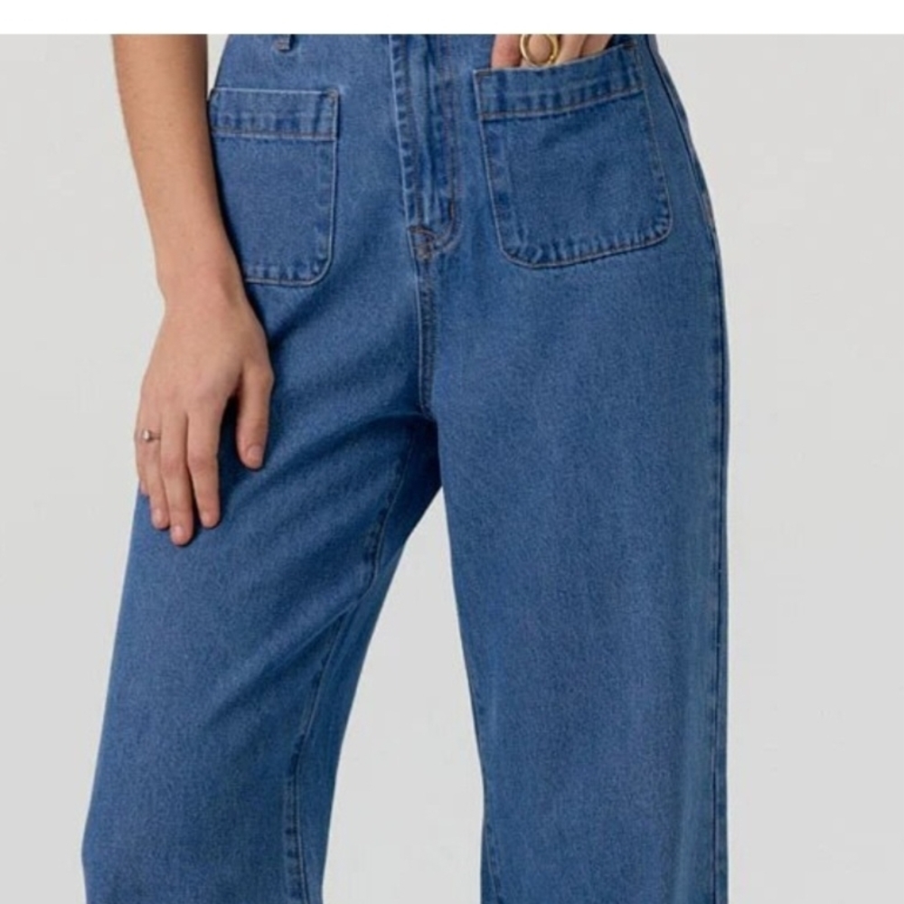 EST. 1946 Denim Size 8 Stylish Blue Flare Women's Jeans - Picture 3 of 14